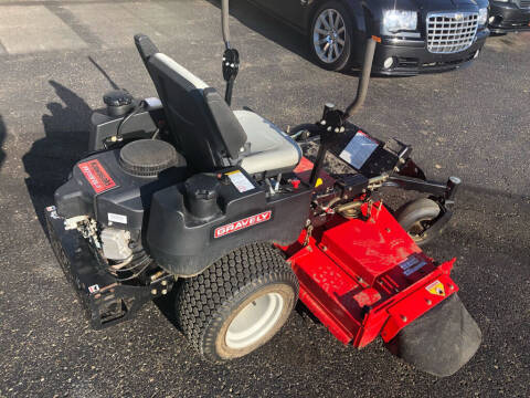 2011 Kawasaki GRAVELY MOWER