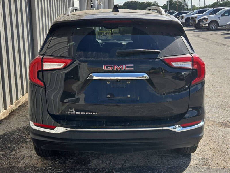 2022 GMC Terrain SLT