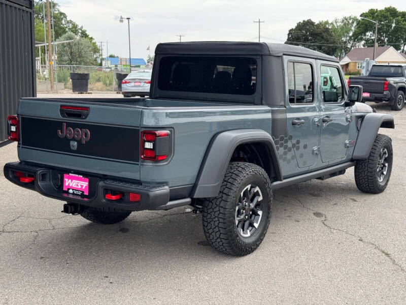 2026 Jeep Gladiator Shadow Ops