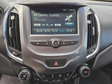 2018 Chevrolet Cruze LT Auto