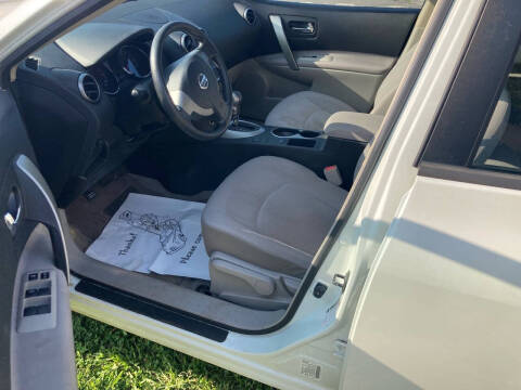 2015 Nissan Rogue Select S