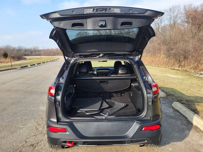 2016 Jeep Cherokee Trailhawk