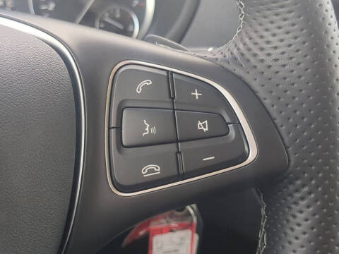 2023 Mercedes-Benz Metris Passenger