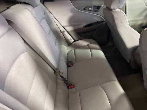 2024 Chevrolet Malibu LS