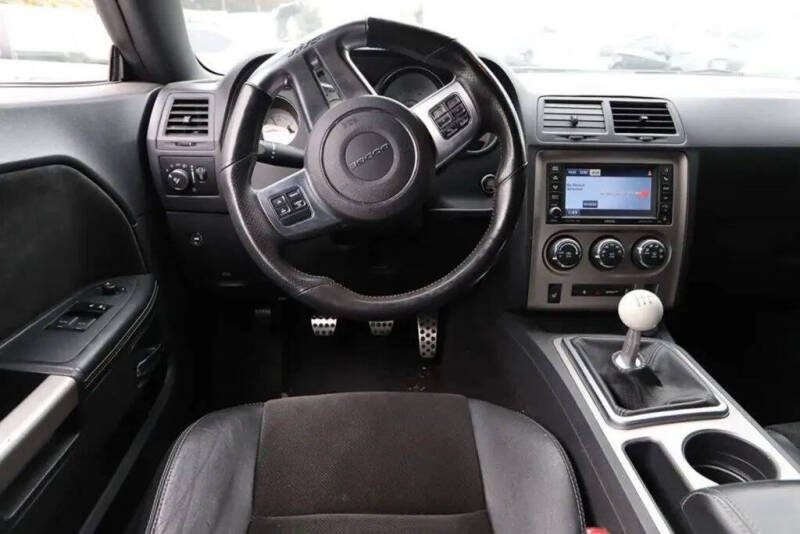 2012 Dodge Challenger SRT8 392