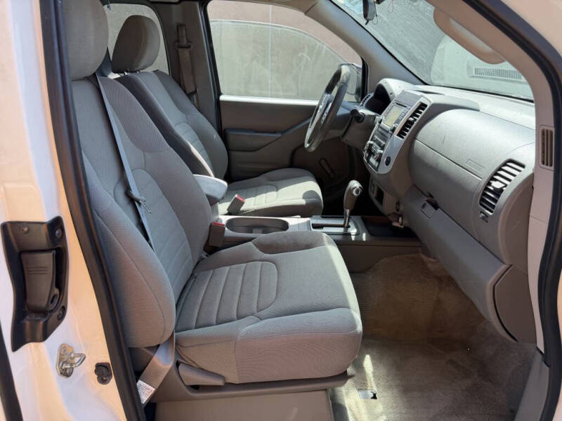 2017 Nissan Frontier S