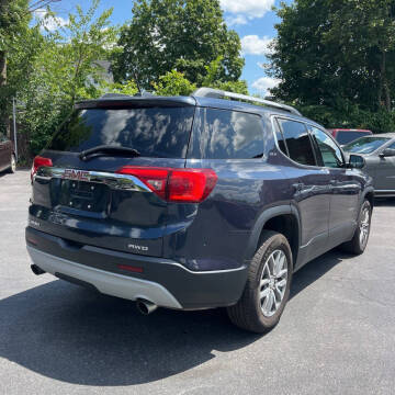 2018 GMC Acadia SLE-2