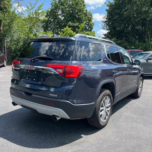 2018 GMC Acadia SLE-2