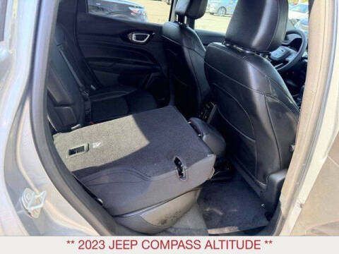 2023 Jeep Compass Altitude