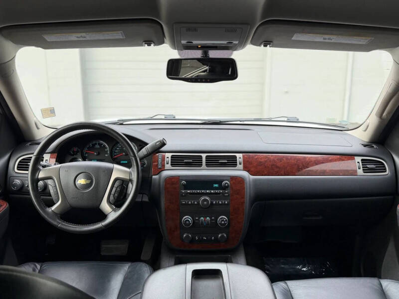 2013 Chevrolet Suburban LS