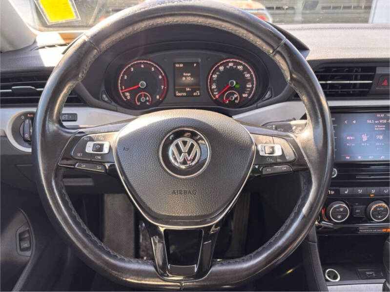 2020 Volkswagen Passat SE