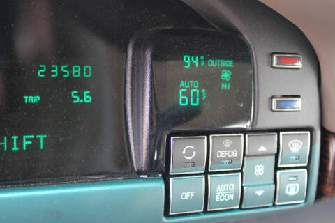1999 Cadillac DeVille D'elegance