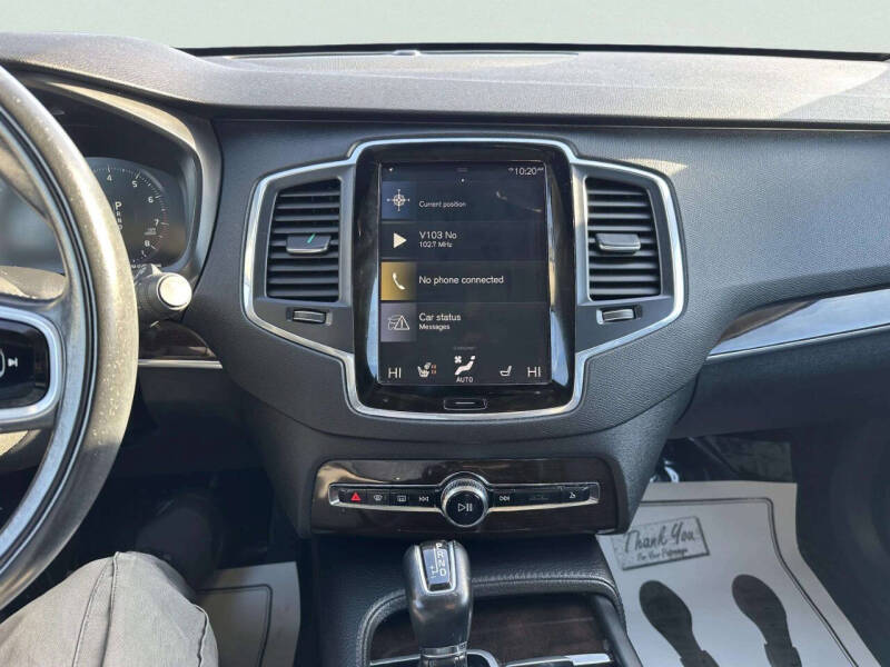 2019 Volvo XC90 T6 Momentum