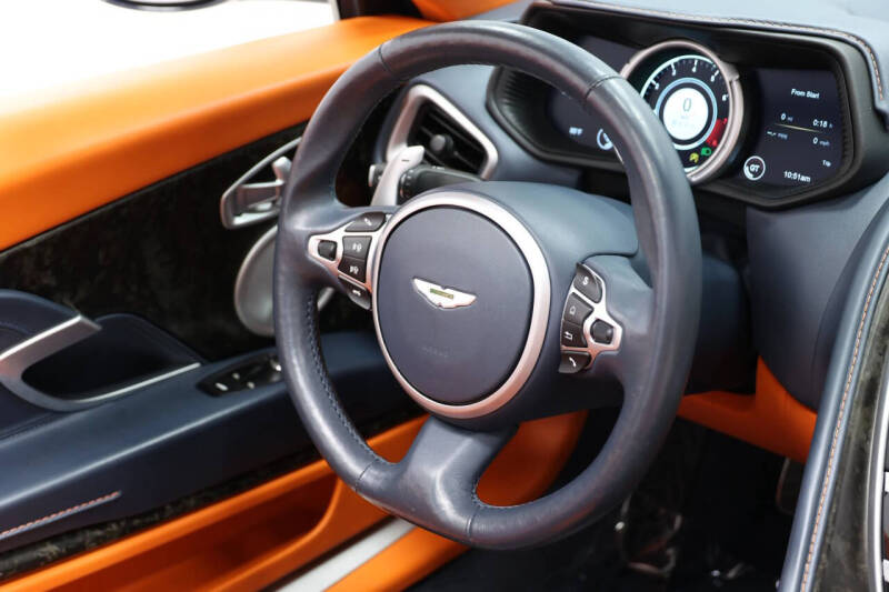 2019 Aston Martin DB11 Volante