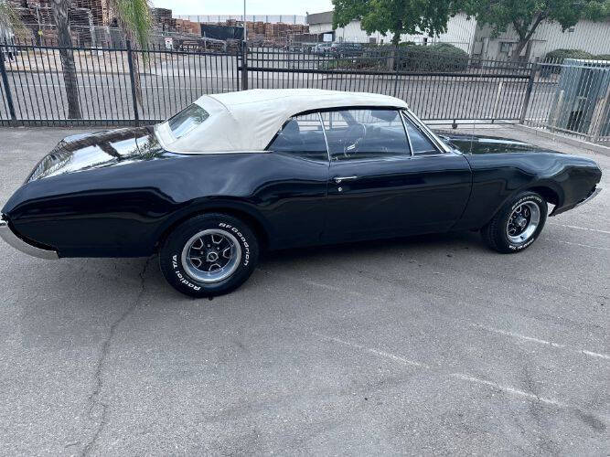 1968 Oldsmobile Cutlass