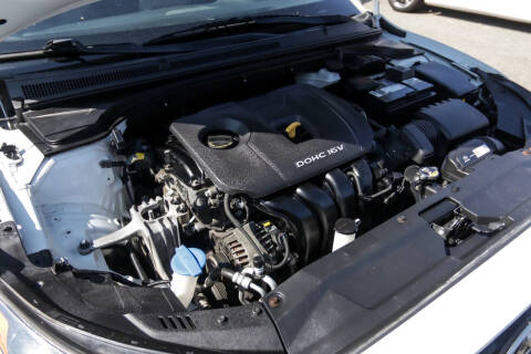 2019 Hyundai Veloster