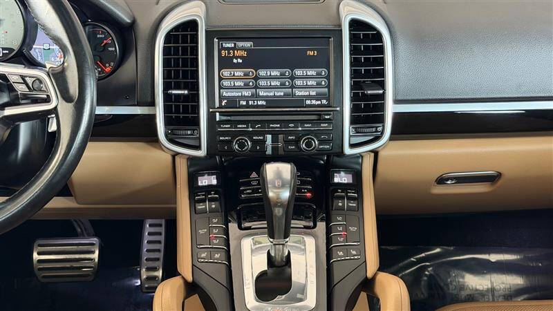 2016 Porsche Cayenne S