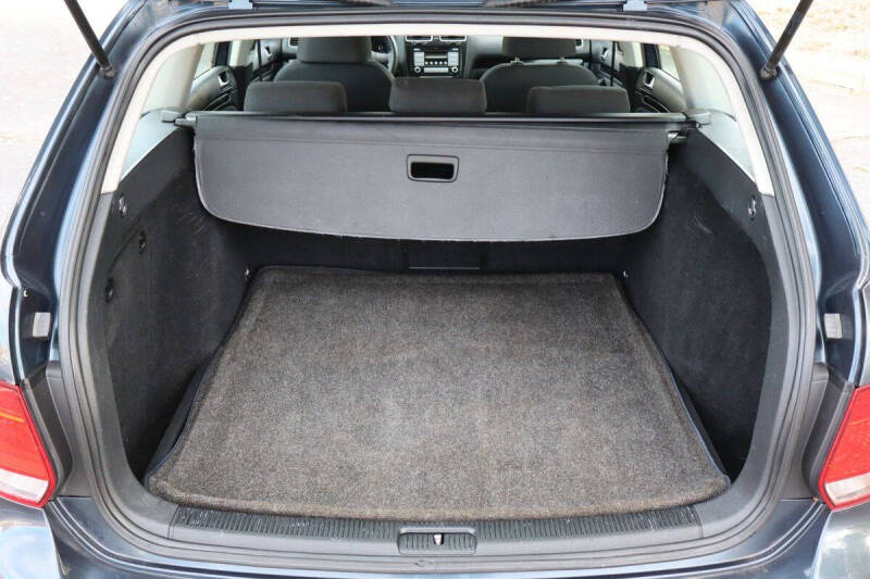 2010 Volkswagen Jetta SportWagen S PZEV