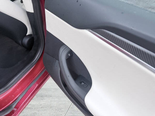 2023 Tesla Model S Plaid