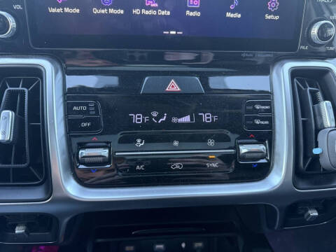 2022 Kia Sorento X-Line EX