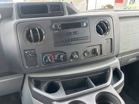 2010 Ford E-Series E-150