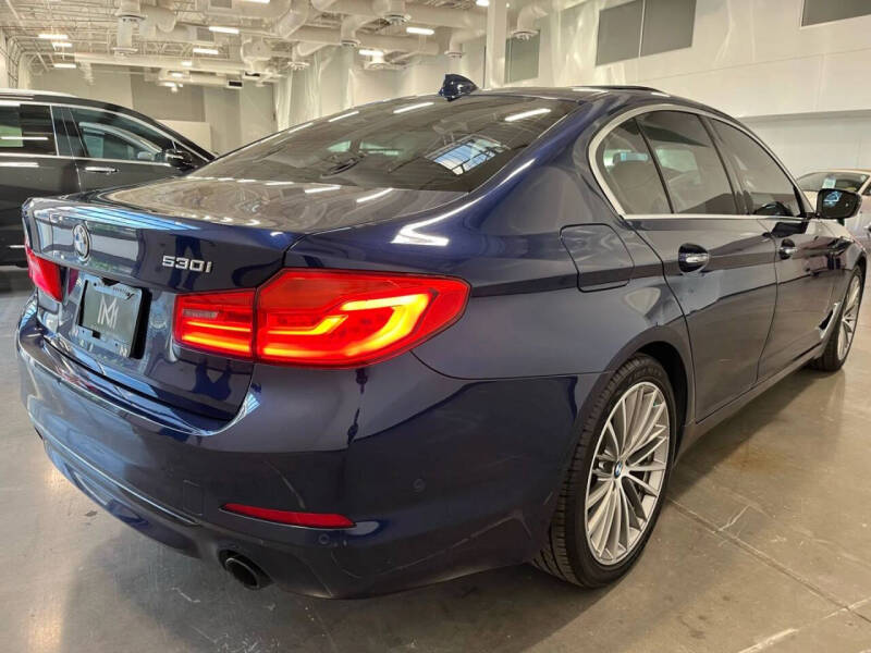 2017 BMW 5 Series 530i