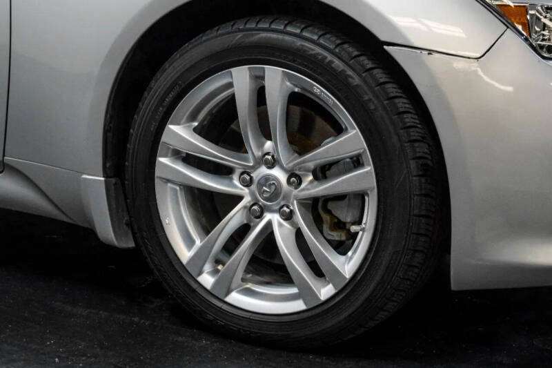 2010 Infiniti G37 Coupe x