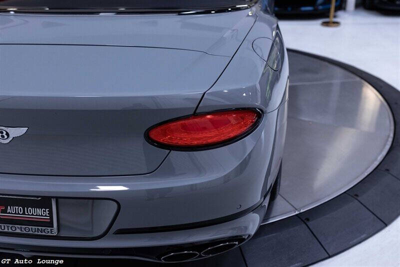 2023 Bentley Continental 24