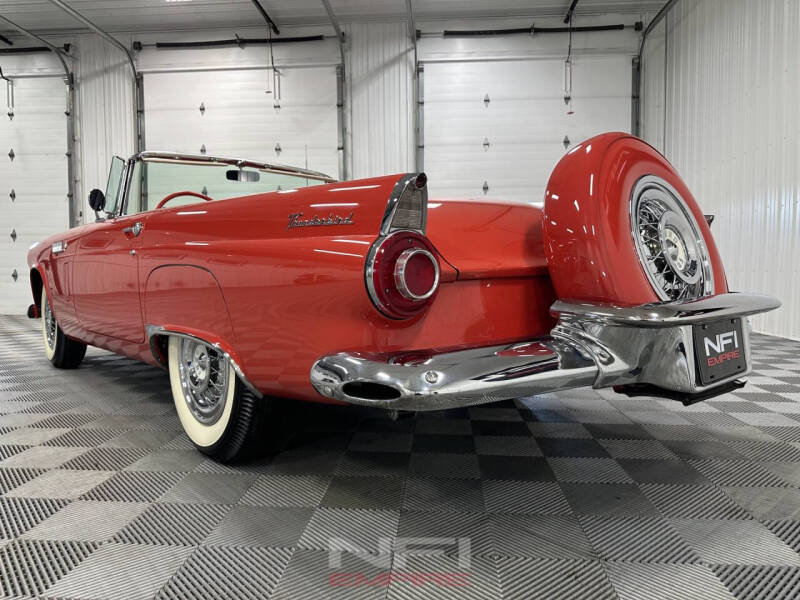 1956 Ford Thunderbird