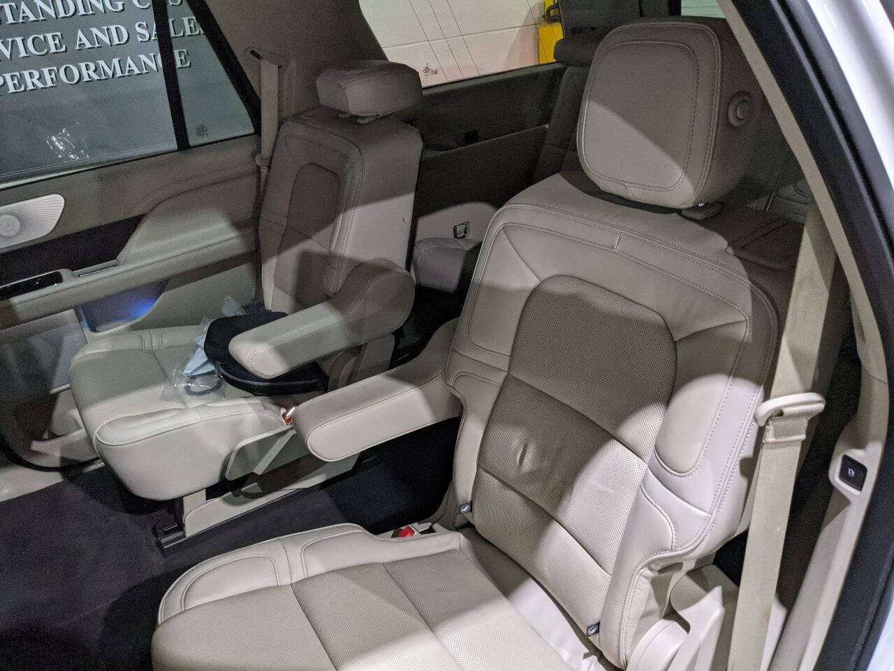 2018 Lincoln Navigator for sale at LIDTKE MOTORS in BEAVER DAM, WI