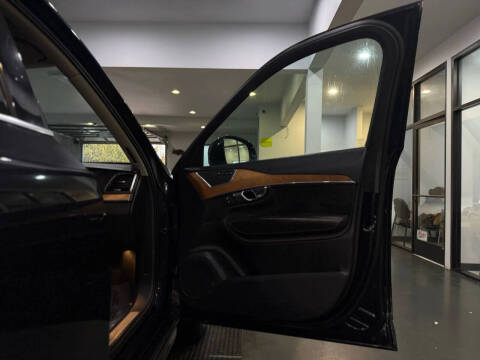 2016 Volvo XC90 T6 Inscription