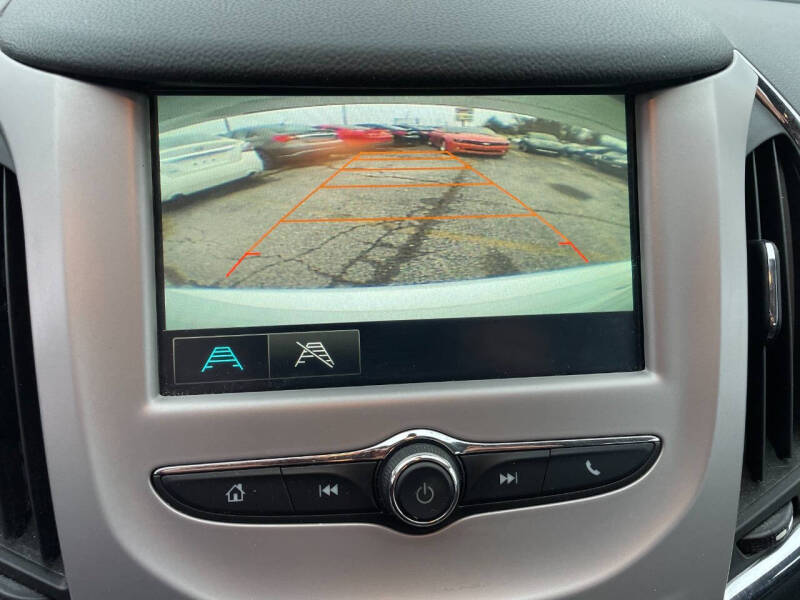 2017 Chevrolet Cruze LS Auto