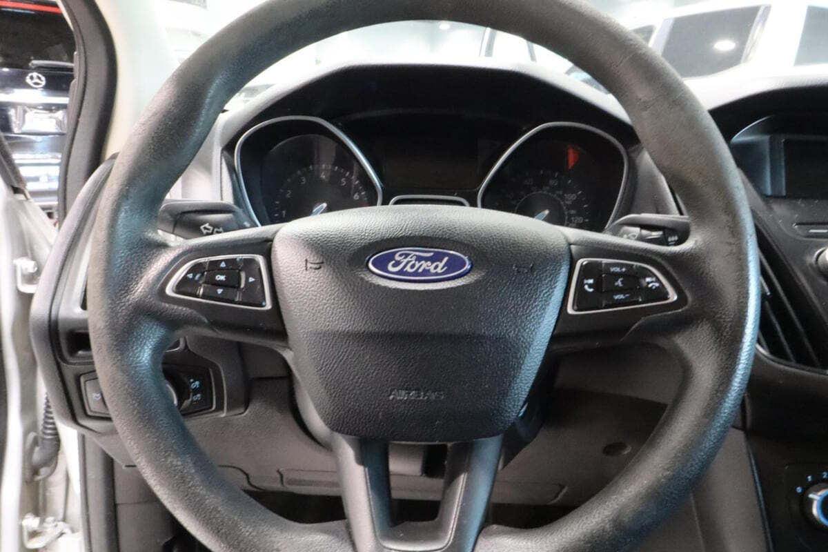 2018 Ford Focus for sale at IMD MOTORS, INC in Dallas, TX