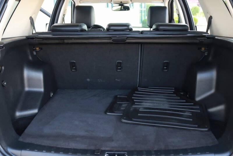 2010 Land Rover LR2 HSE