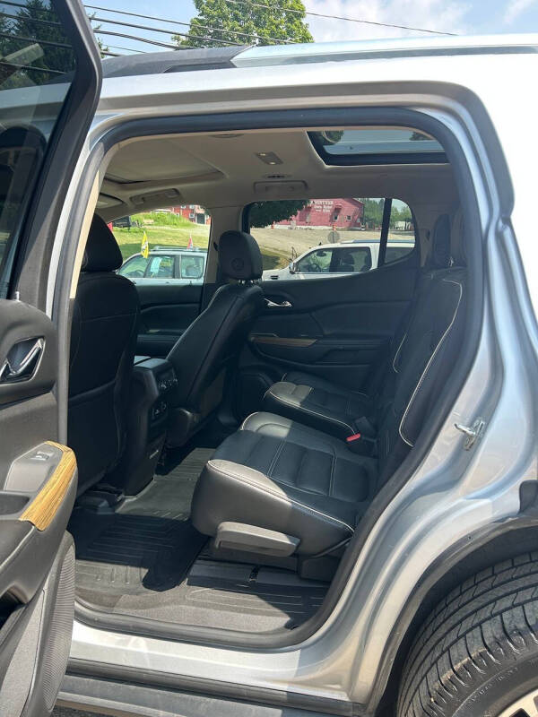 2017 GMC Acadia Denali