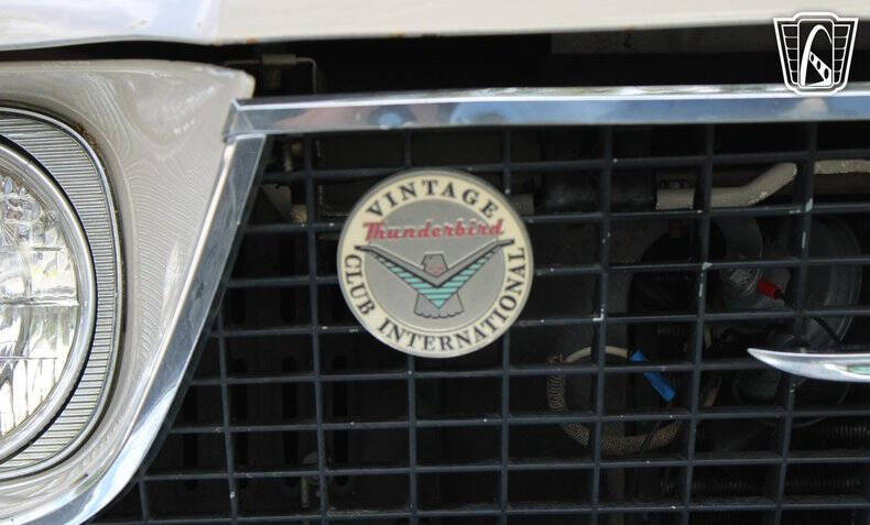 1966 Ford Thunderbird