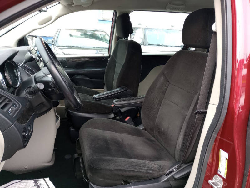 2015 Dodge Grand Caravan SE