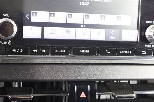 2024 Mitsubishi Outlander ES