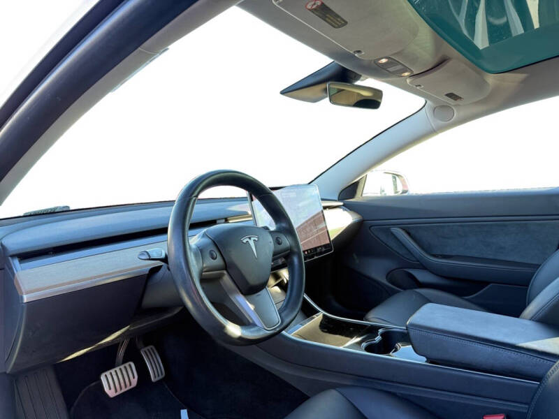 2019 Tesla Model 3 Long Range