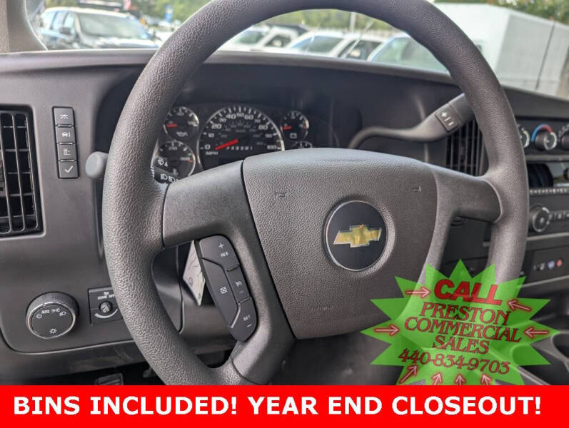 2025 Chevrolet Express 2500