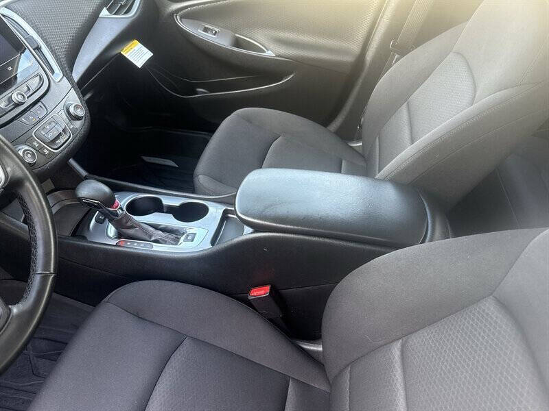 2024 Chevrolet Malibu RS