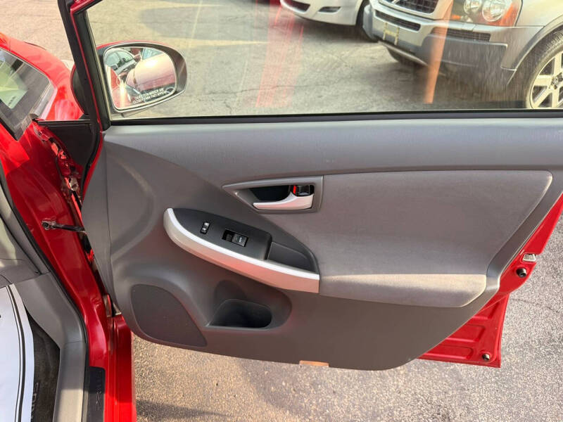 2011 Toyota Prius Two