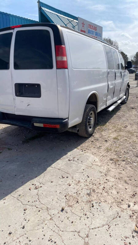 2016 Chevrolet Express 2500