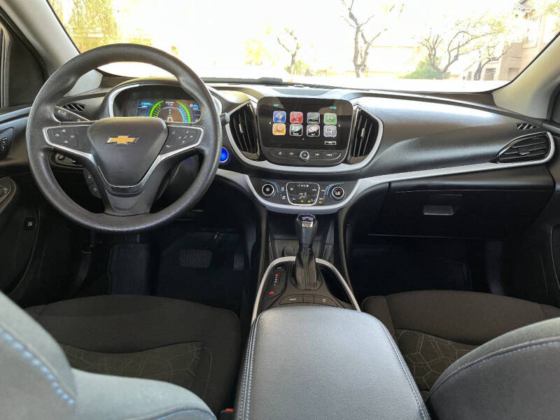 2018 Chevrolet Volt LT