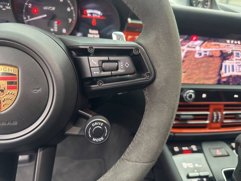 2025 Porsche Macan GTS