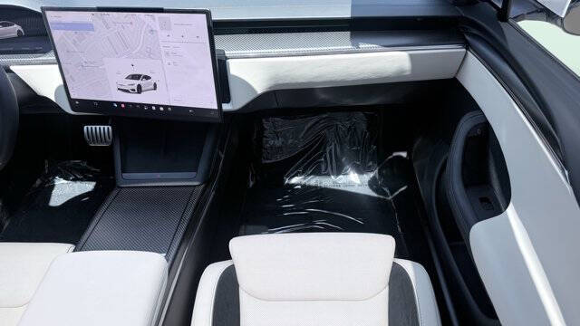 2026 Tesla Model S Plaid