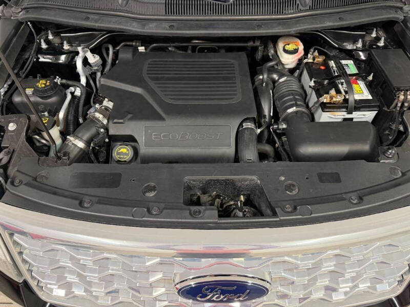 2017 Ford Explorer Platinum