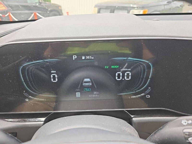 2024 Kia Niro EX