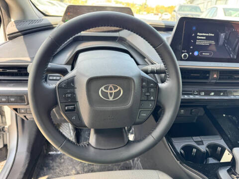 2024 Toyota Prius XLE