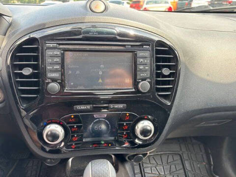 2015 Nissan JUKE SV